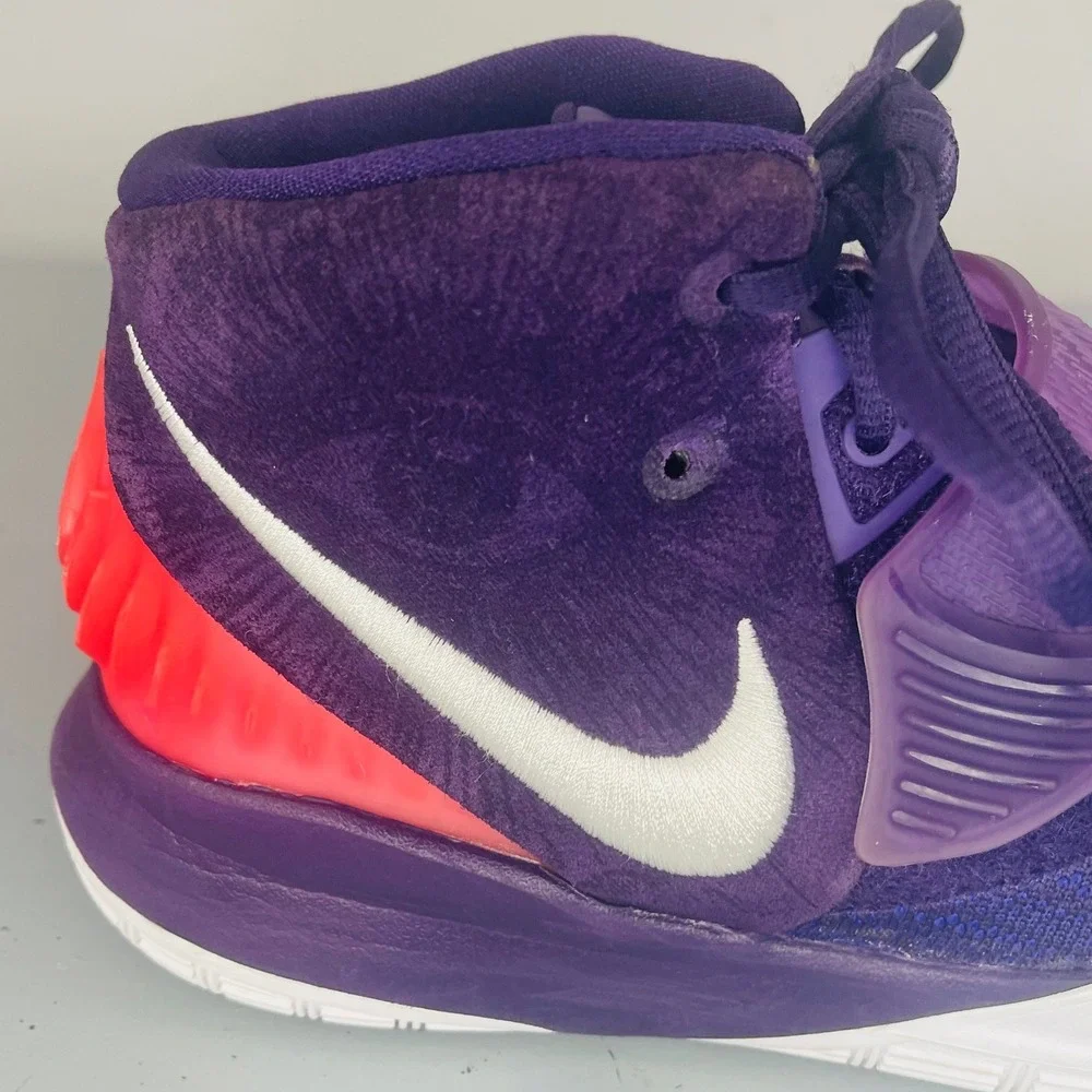 Nike Kyrie‎ 6 Enlightenment Basketball Shoes Kids Size 7Y Women's 8.5 BQ5599-500